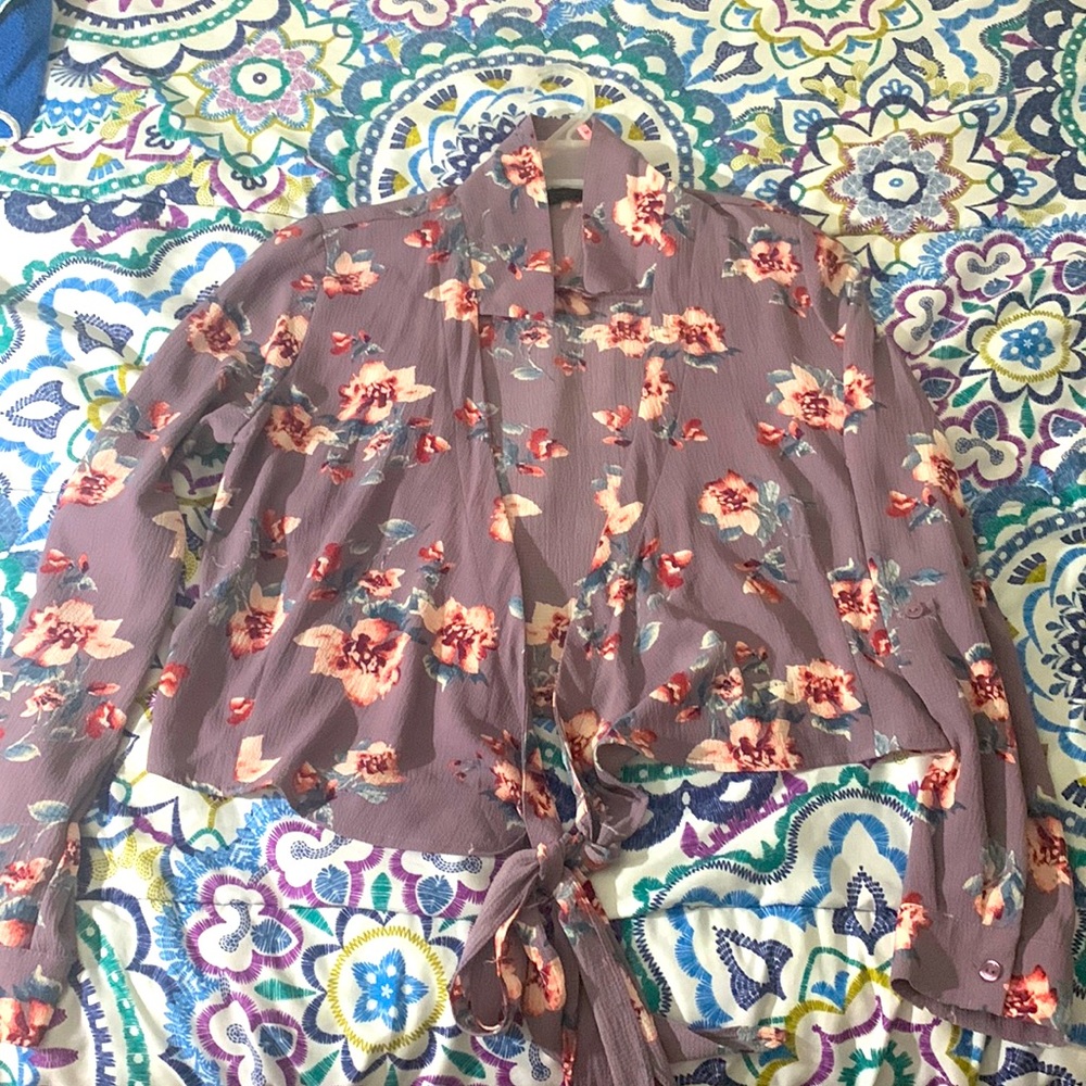 MINE Lilac Rayon Floral Long Sleeve Cropped Wrap Shirt
